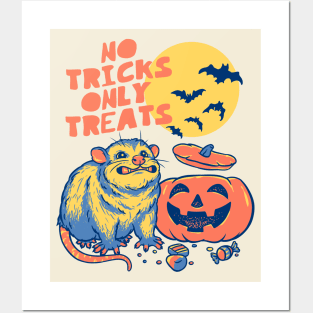 Halloween Possum | No Tricks Only Treats | White BG Posters and Art